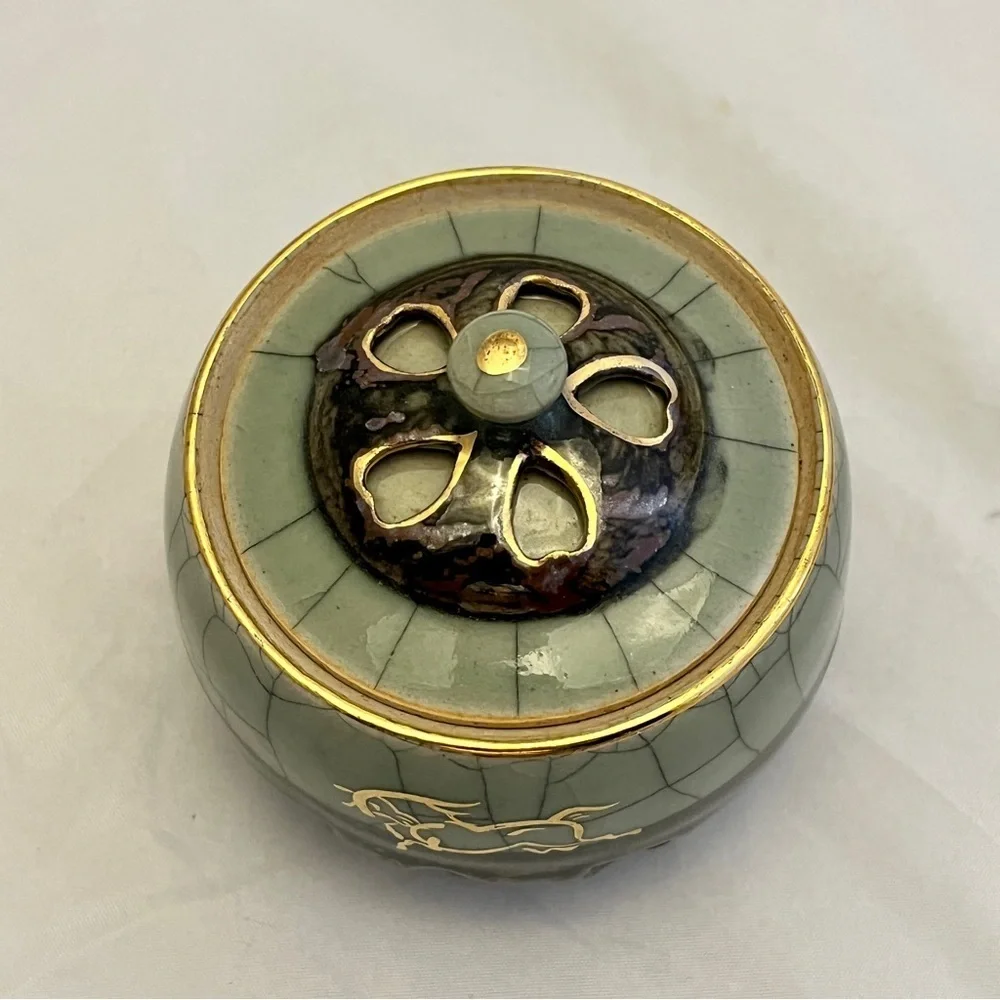 Otagiri Green and Gold Coffee & Tea Accessory